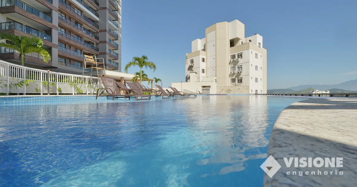 Golden Gate Club Condominium